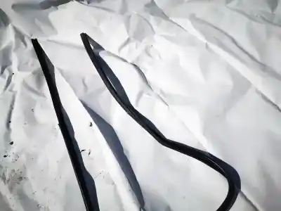 Peça sobressalente para automóvel em segunda mão junta vedante da porta por bmw 3 (e30) m3 2.3 referências oem iam   