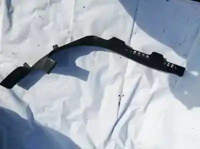 Pezzo di ricambio per auto di seconda mano plastiche per audi a4 b8 (8k2) 2.0 tdi riferimenti oem iam 8k0867767  
