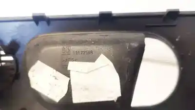 Pezzo di ricambio per auto di seconda mano plastica per bmw 3 (e30) m3 2.3 riferimenti oem iam 13123588  