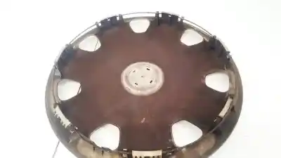 Second-hand car spare part hub caps for bmw 3 (e30) m3 2.3 oem iam references 24443198  24443199