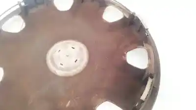 Second-hand car spare part hub caps for bmw 3 (e30) m3 2.3 oem iam references 24443198  24443199