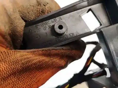 Автозапчастина б/у пластика для audi q5 (8r) 3.2 fsi посилання на oem iam 8k0863531a  