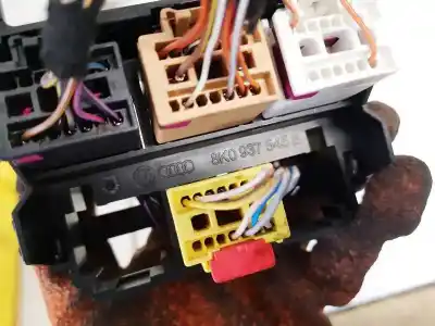 Автозапчастина б/у різні деталі для audi q5 (8r) 3.2 fsi посилання на oem iam 8k0937545b  