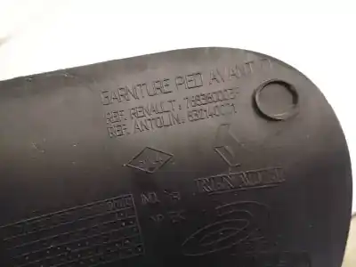 Pezzo di ricambio per auto di seconda mano plastiche per renault megane 1.5 dci k9k j8 riferimenti oem iam 768360003r  632140001