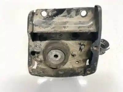 Second-hand car spare part engine support for porsche 968 descapotable 3.0 oem iam references   