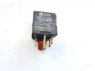 Second-hand car spare part relay for opel kadett e fastback (t85) 1.4 s (c08, c48, d08, d48) oem iam references 3d0951253a  