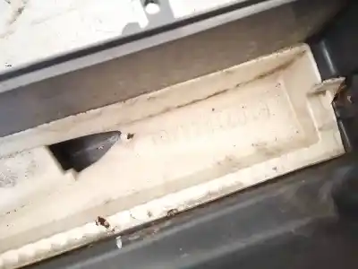 Pezzo di ricambio per auto di seconda mano plastica per kia optima 1.7 crdi riferimenti oem iam f107tfaaa01  