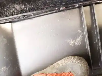 Peça sobressalente para automóvel em segunda mão molduras frontais por kia optima 1.7 crdi referências oem iam 848302t100  84830-2t100