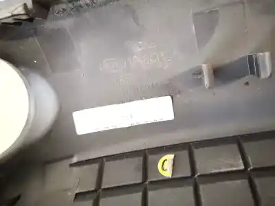 Second-hand car spare part front decorative moulding for kia optima 1.7 crdi oem iam references 848512p010  84851-2p010