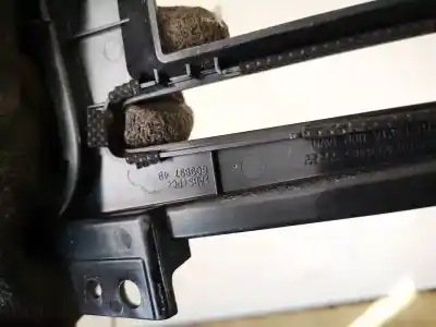 Pezzo di ricambio per auto di seconda mano plastica per kia optima 1.7 crdi riferimenti oem iam 80989748  