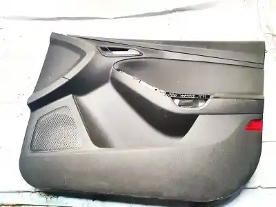 Recambio de automóvil de segunda mano de guarnecido puerta, revestimiento de puerta - delantero derecho para ford focus, 2011.04 - 2018 2.0 flexifuel 119kw 2011.04 - 2018 referencias oem iam 0170999