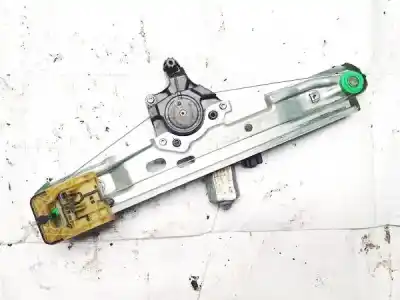 Recambio de automóvil de segunda mano de elevalunas, alzacristalli - trasero derecho para ford focus, 2011.04 - 2018 2.0 flexifuel 119kw 2011.04 - 2018 referencias oem iam 931907103