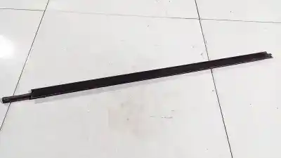 Pezzo di ricambio per auto di seconda mano plastica per toyota corolla (e12) 2.0 d-4d sol berlina riferimenti oem iam   