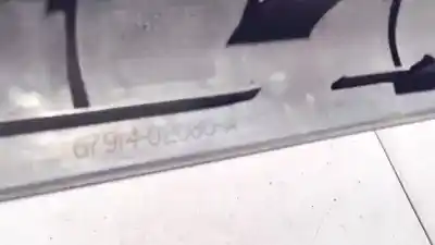 Pezzo di ricambio per auto di seconda mano plastica per toyota corolla (e12) 2.0 d-4d sol berlina riferimenti oem iam 6791402080a  67914-02080-a