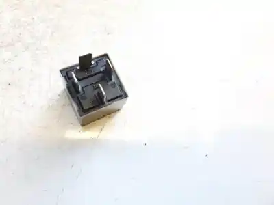Second-hand car spare part relay for bmw 3 (e30) m3 2.3 oem iam references 13306941  9169a77