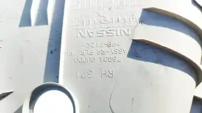 Pezzo di ricambio per auto di seconda mano plastica per nissan note (e11e) 1.4 cat riferimenti oem iam 769349u000  