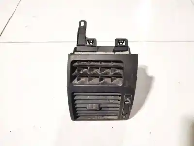 Second-hand car spare part air ventilation grille for opel kadett e fastback (t85) 1.4 s (c08, c48, d08, d48) oem iam references 1t0819703a