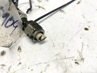 Pezzo di ricambio per auto di seconda mano plastica per opel kadett e fastback (t85) 1.4 s (c08, c48, d08, d48) riferimenti oem iam   