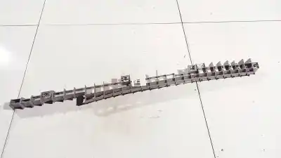 Pezzo di ricambio per auto di seconda mano plastica per toyota corolla (e12) 2.0 d-4d sol berlina riferimenti oem iam 6243702010