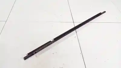 Pezzo di ricambio per auto di seconda mano plastica per toyota corolla (e12) 2.0 d-4d sol berlina riferimenti oem iam   