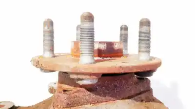 Second-hand car spare part rear right knuckle for opel insignia a (g09) 2.0 cdti (68) oem iam references   