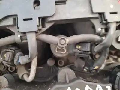 Peça sobressalente para automóvel em segunda mão injetor por mazda 2 lim. (de) 1.6 cd diesel cat referências oem iam 0445110239  