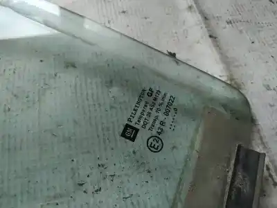 Peça sobressalente para automóvel em segunda mão vidro de custódia triangular traseiro esquerdo por opel zafira a 2.0 16v di referências oem iam as2  