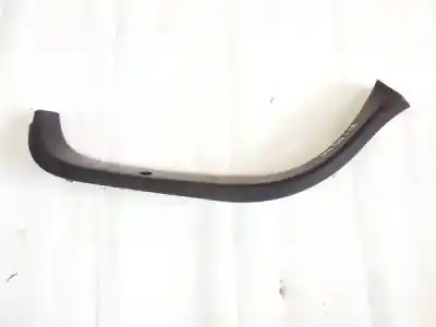 Pezzo di ricambio per auto di seconda mano plastica per toyota corolla (e12) 2.0 d-4d sol berlina riferimenti oem iam 6793702010  