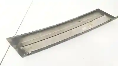 Pezzo di ricambio per auto di seconda mano plastica per audi 100 avant (c4) 2.5 tdi riferimenti oem iam   