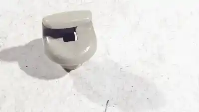 Peça sobressalente para automóvel em segunda mão plásticos por nissan note (e11e) 1.5 dci turbodiesel cat referências oem iam 