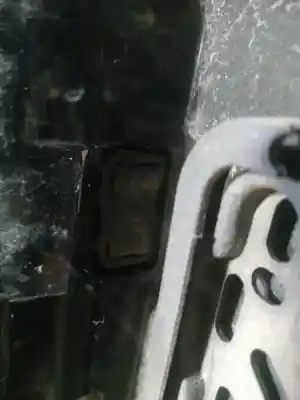 Peça sobressalente para automóvel em segunda mão puxador exterior de mala por skoda octavia ii combi (1z5) 1.6 tdi 4x4 referências oem iam 