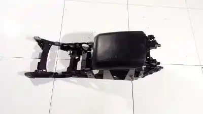 Автозапчастина б/у ЦЕНТРАЛЬНИЙ ПОДЛОКНИК для MERCEDES-BENZ CLASE R (W251)  Посилання на OEM IAM A251680105D  16878380