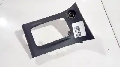 Pezzo di ricambio per auto di seconda mano plastica per toyota corolla (e12) 2.0 d-4d sol berlina riferimenti oem iam 