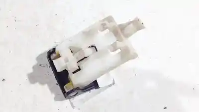 Pezzo di ricambio per auto di seconda mano plastica per toyota corolla (e12) 2.0 d-4d sol berlina riferimenti oem iam 5361106020  53611-06020