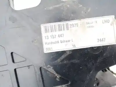 Автозапчастина б/у бардачок для opel vectra c caravan 1.9 16v cdti cat (z 19 dth / lrd) посилання на oem iam 13157447  