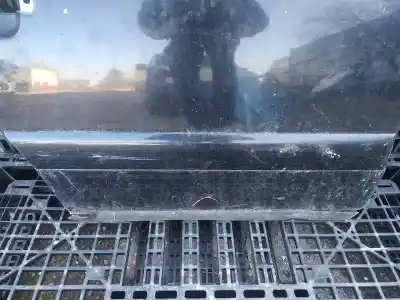 Pezzo di ricambio per auto di seconda mano plastica per audi a6 avant (c4) 2.5 tdi riferimenti oem iam   