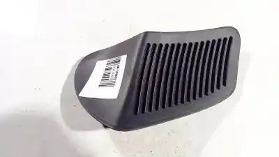 Peça sobressalente para automóvel em segunda mão plásticos por skoda octavia ii combi (1z5) 1.6 tdi 4x4 referências oem iam 647450d020