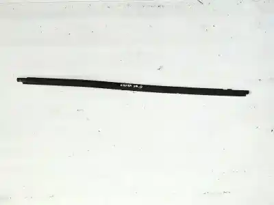 Peça sobressalente para automóvel em segunda mão plásticos por skoda octavia ii combi (1z5) 1.6 tdi 4x4 referências oem iam 