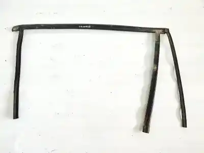 Peça sobressalente para automóvel em segunda mão plásticos por nissan bluebird hatchback (t72, t12) 1.6 referências oem iam 