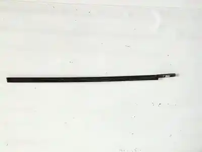 Peça sobressalente para automóvel em segunda mão plásticos por nissan bluebird hatchback (t72, t12) 1.6 referências oem iam 