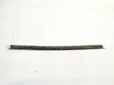 Peça sobressalente para automóvel em segunda mão plásticos por nissan bluebird hatchback (t72, t12) 1.6 referências oem iam 