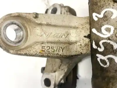 Second-hand car spare part engine support for honda cr-v (re) 2.2 ctdi oem iam references 52swy  50swy