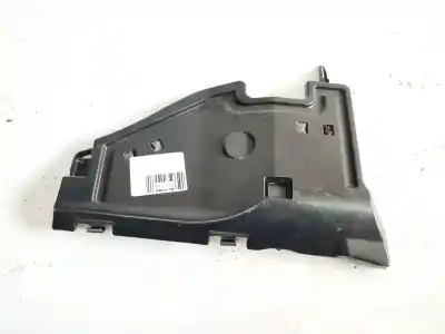 Peça sobressalente para automóvel em segunda mão plásticos por skoda octavia ii combi (1z5) 1.6 tdi 4x4 referências oem iam 556070d010