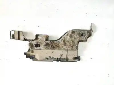 Peça sobressalente para automóvel em segunda mão plásticos por skoda octavia ii combi (1z5) 1.6 tdi 4x4 referências oem iam 556060d010