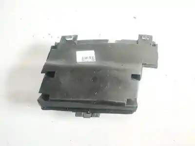 Peça sobressalente para automóvel em segunda mão plásticos por skoda octavia ii combi (1z5) 1.6 tdi 4x4 referências oem iam 550810d010