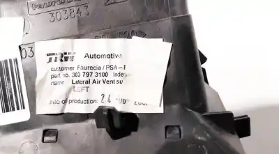 Автозапчастина б/у аераційна решіта для porsche 968 descapotable 3.0 посилання на oem iam 3037973100  303843