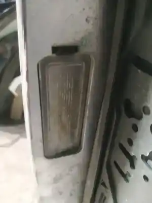 Peça sobressalente para automóvel em segunda mão luz da chapa de matrícula por renault 19 ii (b/c53_) 1.4 (b/c532) referências oem iam 