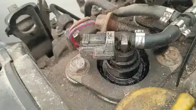 Peça sobressalente para automóvel em segunda mão injetor por opel meriva b 1.7 16v cdti referências oem iam 