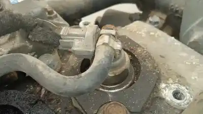 Peça sobressalente para automóvel em segunda mão injetor por opel meriva b 1.7 16v cdti referências oem iam 