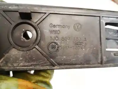 Second-hand car spare part front bumper reinforcement for volkswagen golf iv (1j1) 1.9 tdi oem iam references 1j0807183a  